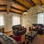 Campanula Vila Barat (Porec)