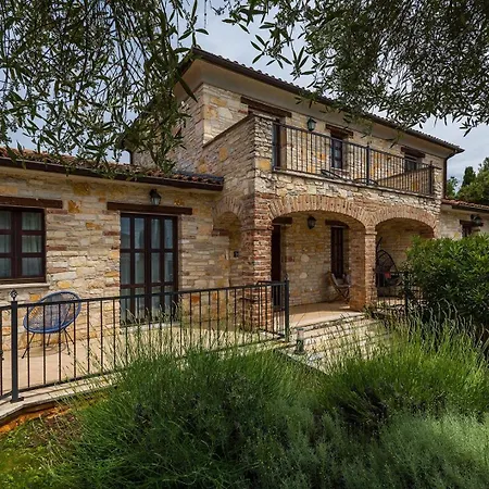 Villa Campanula *