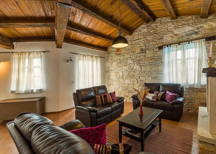 Campanula Villa Barat (Porec)